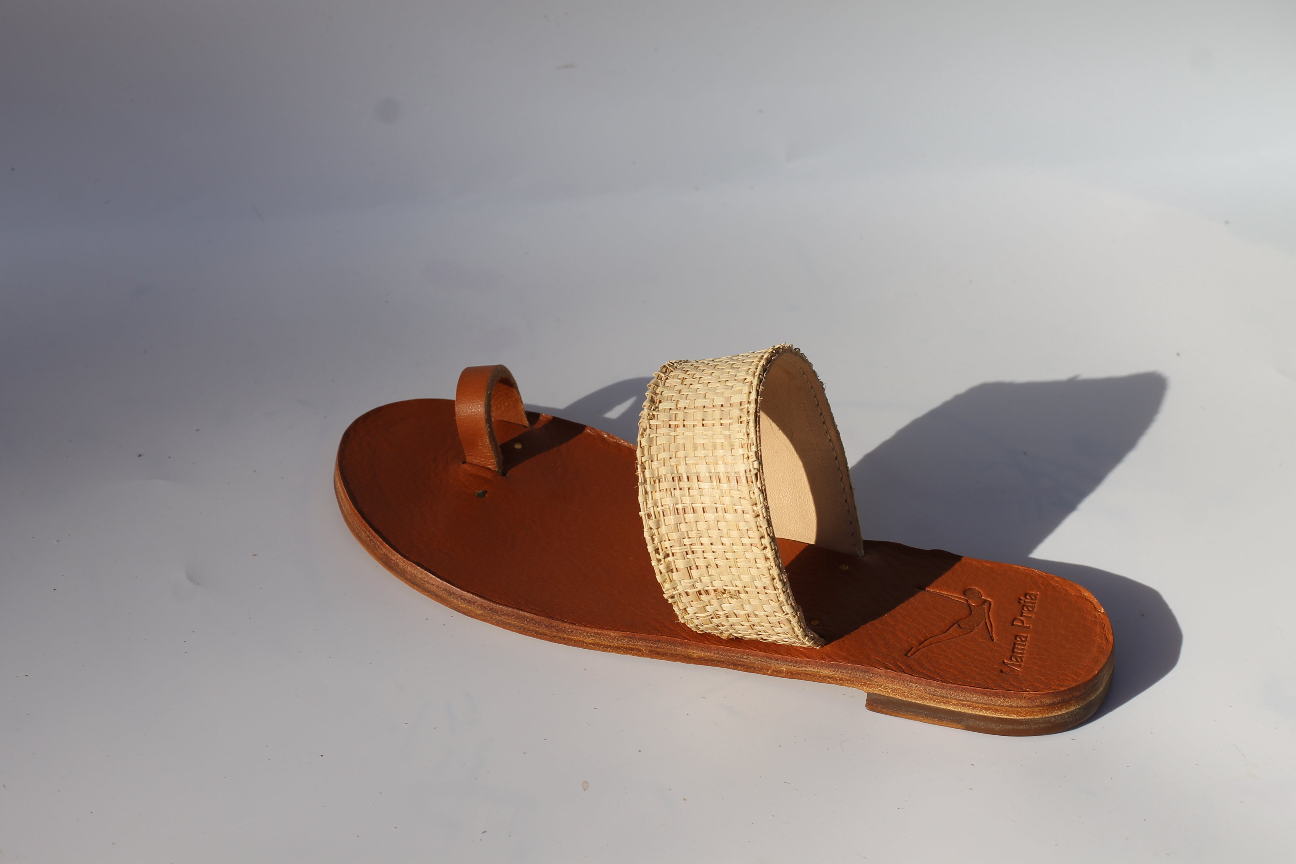 Sandale 100% artisanale en cuir et en raphia pour femme rouge pointure 38 -  LOVAPI