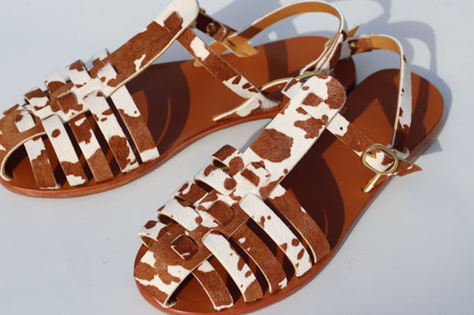 Fisherman sandals handmade in Lisbon with a cow effect leather